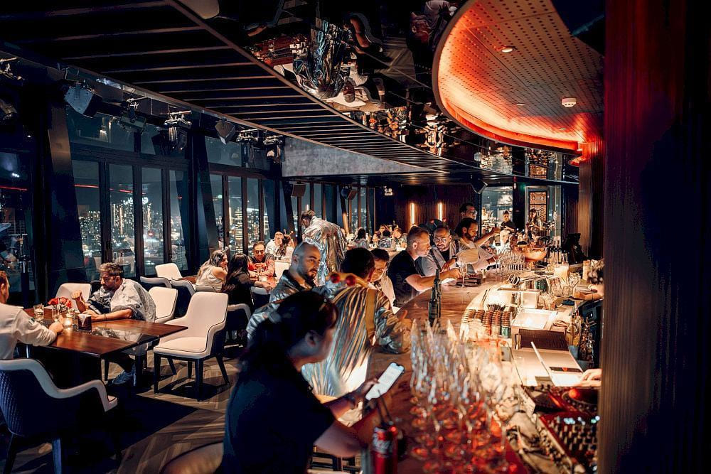 Chill Dining offers a refined and private setting, ideal for romantic dinners or elegant business meetings (Source: Chill Skybar)